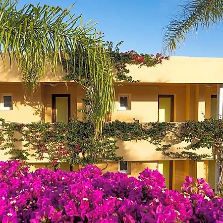 Luz 4* Lagos