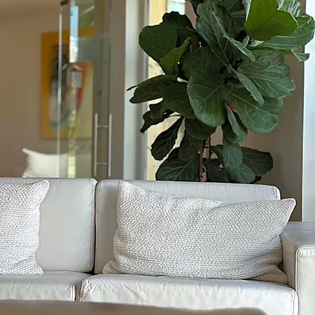 Luz 4* Lagos